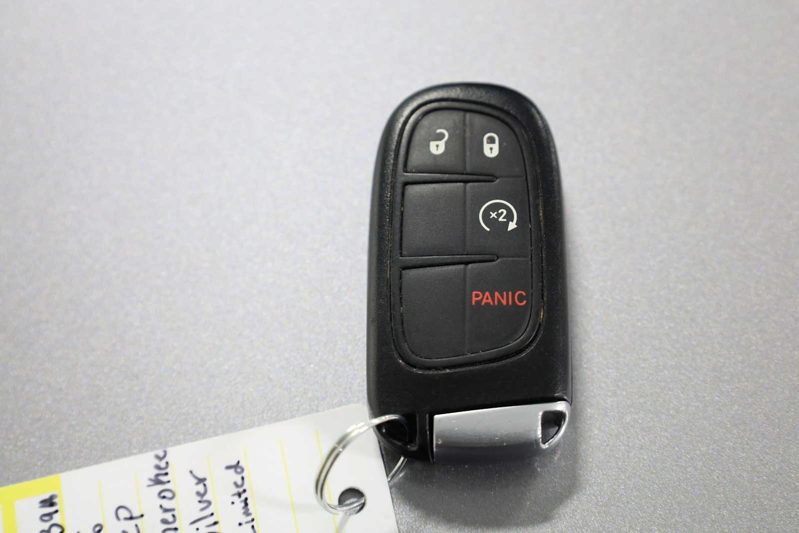 Thumbnail: 2016 Jeep Cherokee - 40