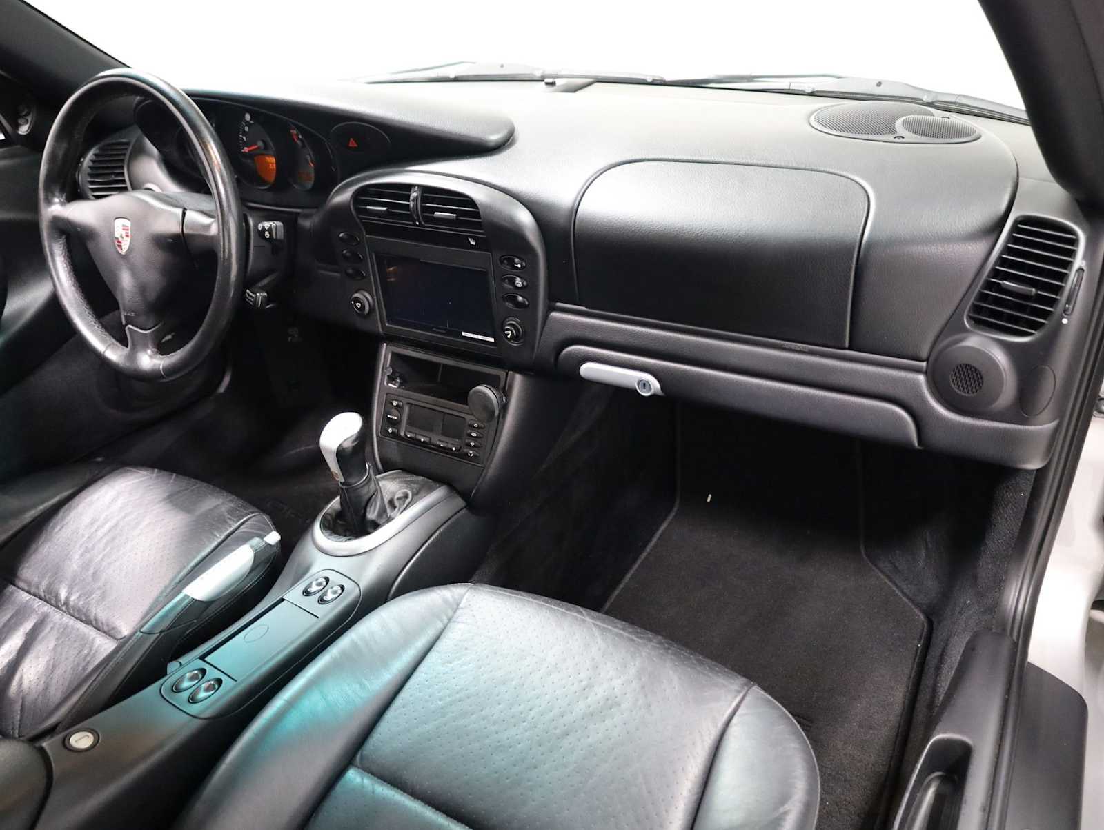 Thumbnail: 2003 Porsche 911 - 6