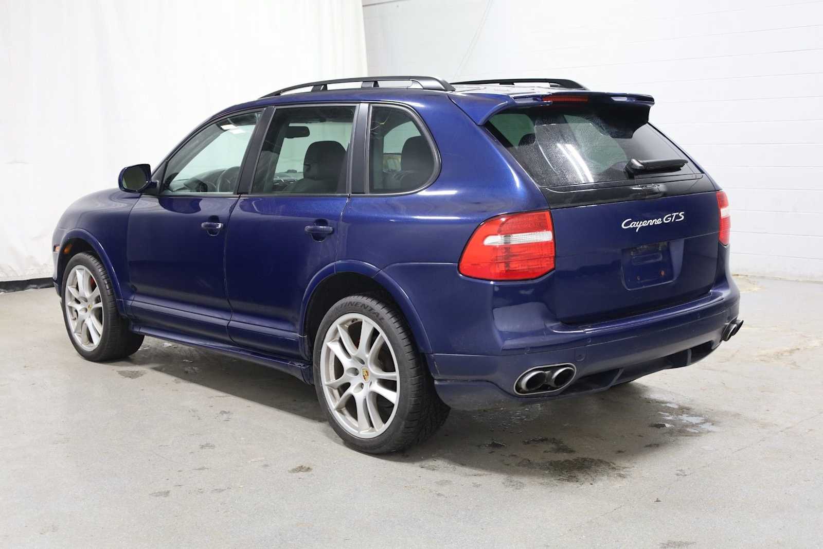 Thumbnail: 2009 Porsche Cayenne - 3