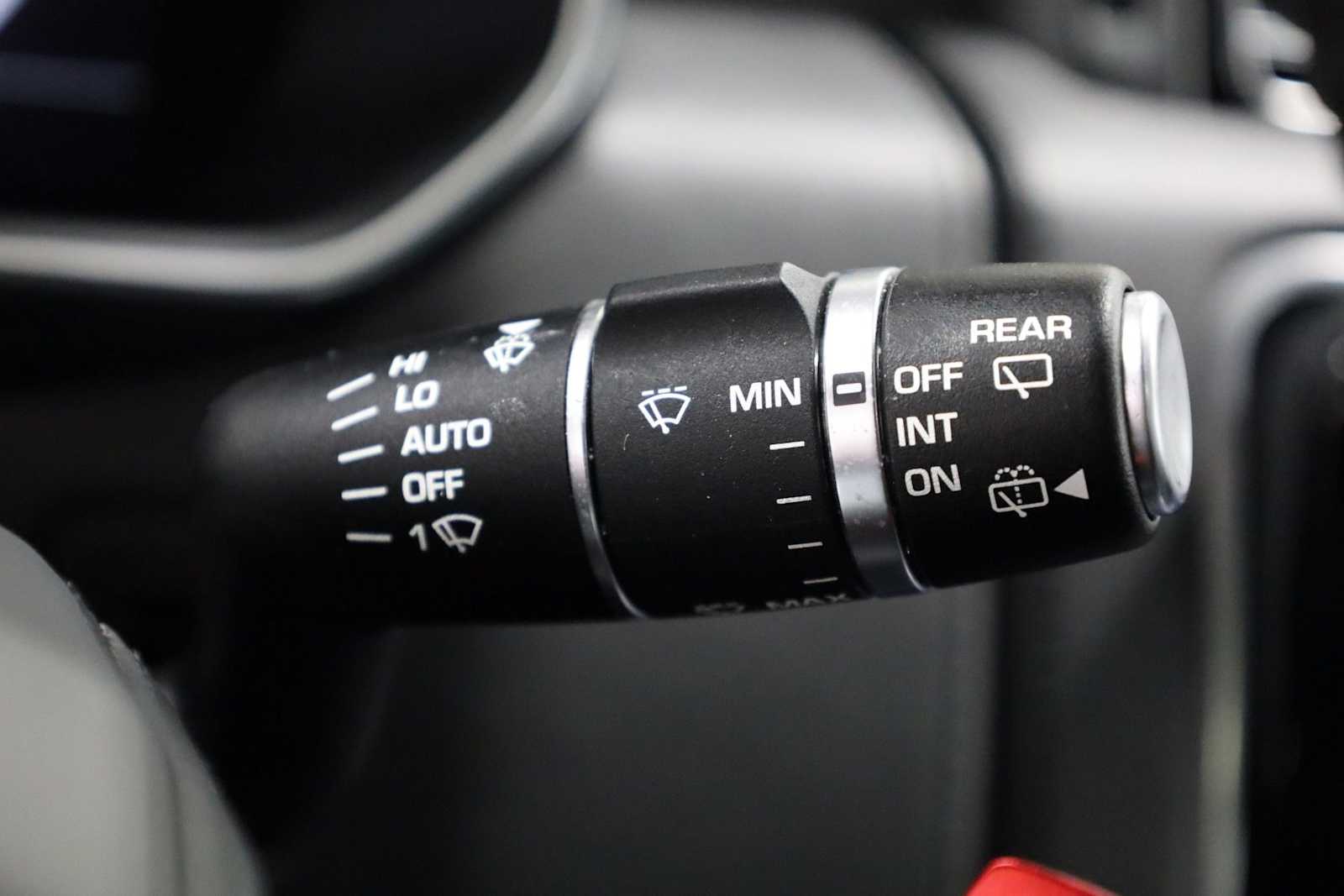 Thumbnail: 2019 Land Rover Range Rover - 28