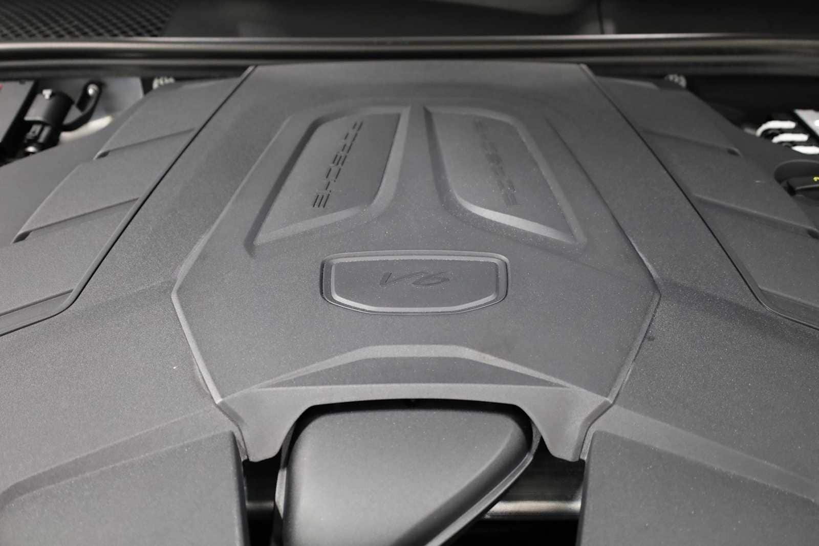 Thumbnail: 2024 Porsche Cayenne - 38