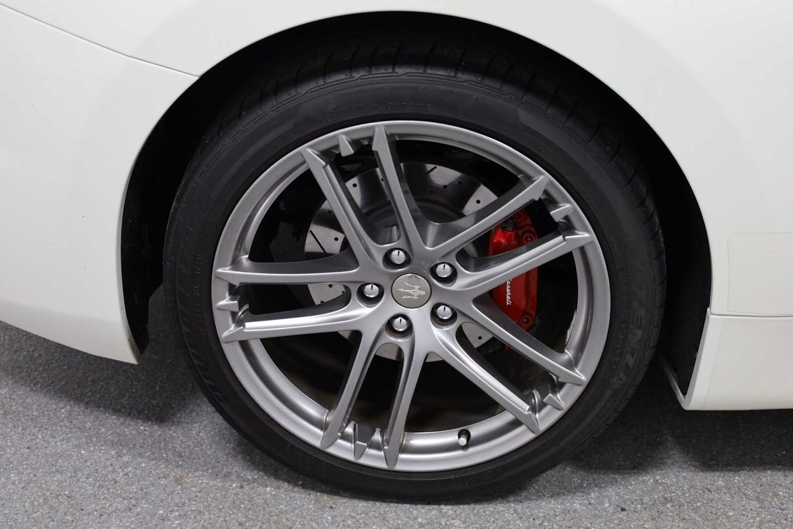 Thumbnail: 2018 Maserati GranTurismo - 34