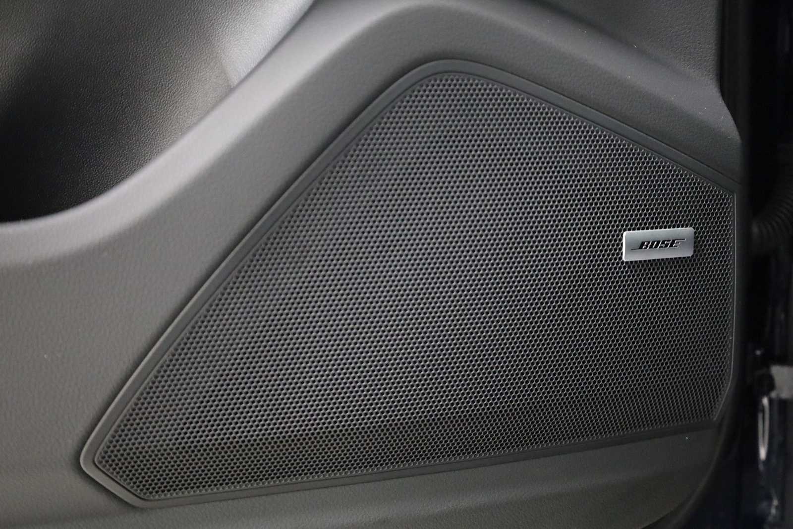 Thumbnail: 2025 Porsche Cayenne - 17