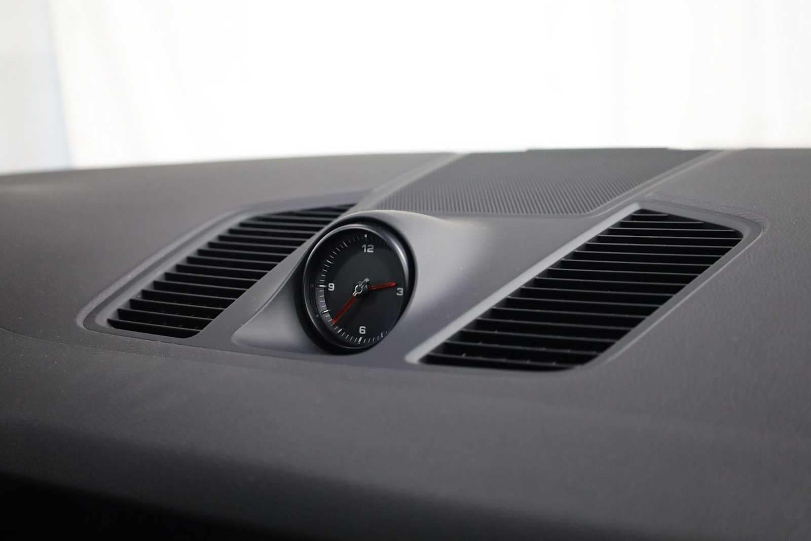 Thumbnail: 2023 Porsche  - 23