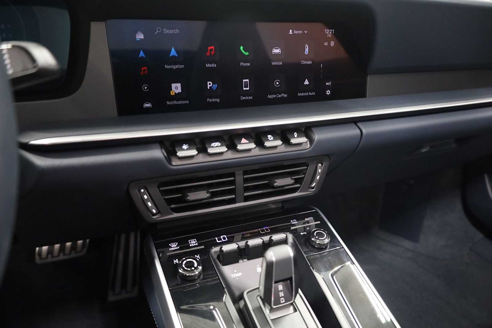 Thumbnail: 2025 Porsche 911 - 30