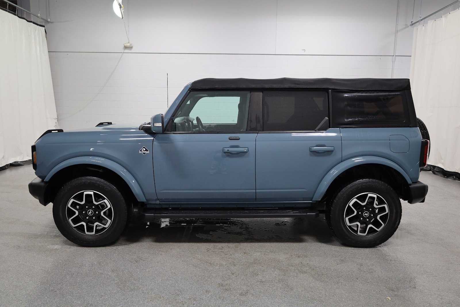 Thumbnail: 2021 Ford Bronco - 2