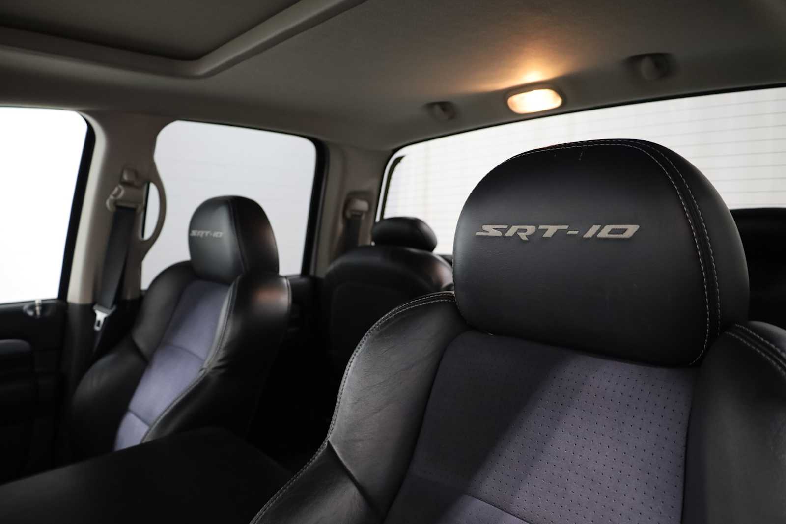 Thumbnail: 2005 Dodge Ram 1500 - 17