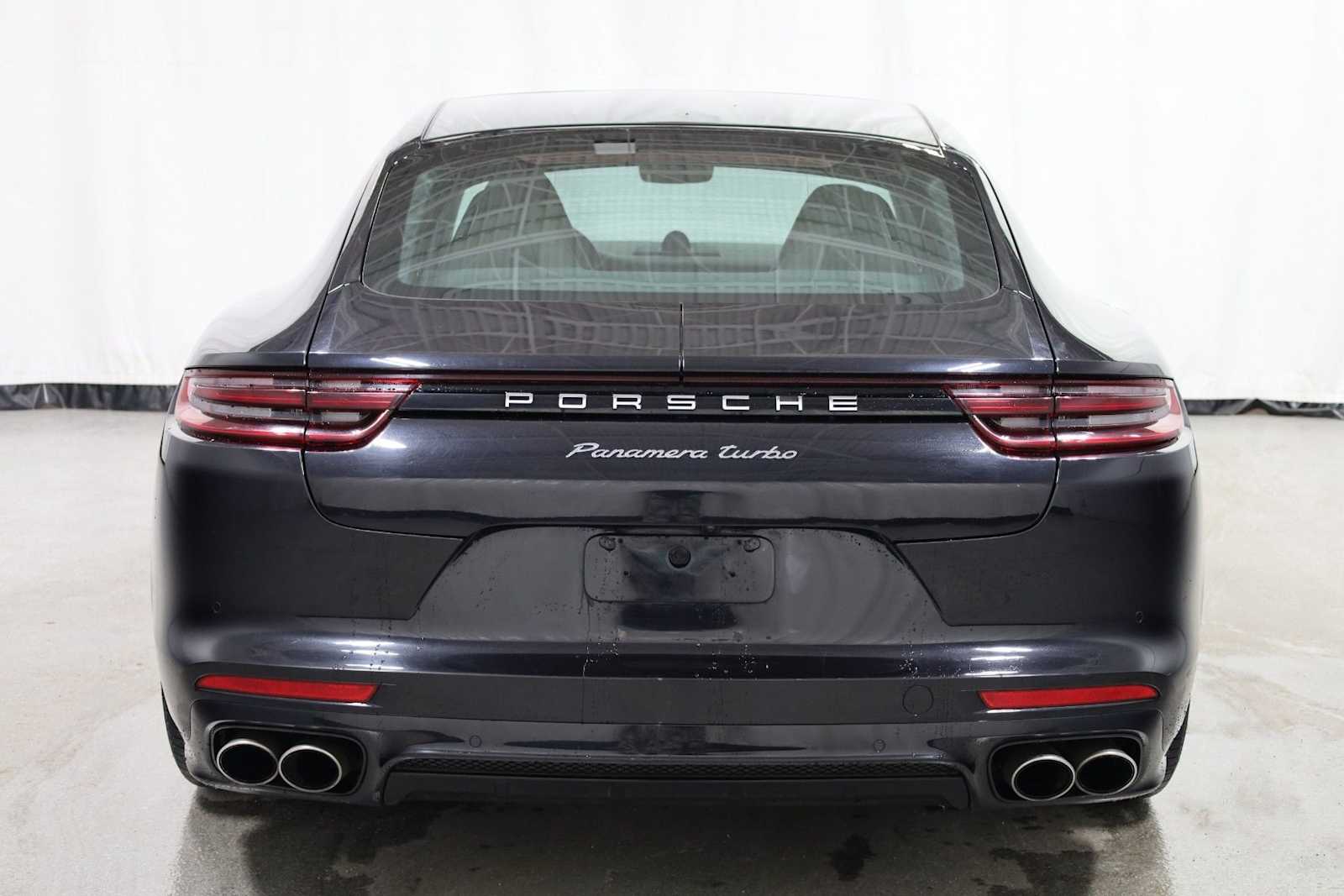 Thumbnail: 2017 Porsche Panamera - 7