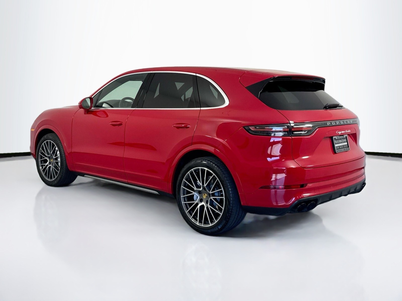 2022 Porsche Cayenne Turbo photo 3