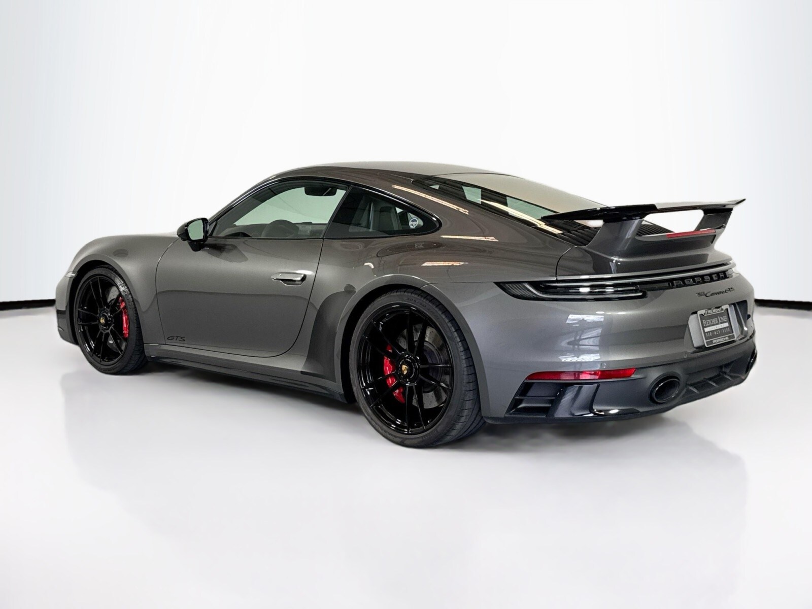 2024 Porsche 911 GTS photo 3