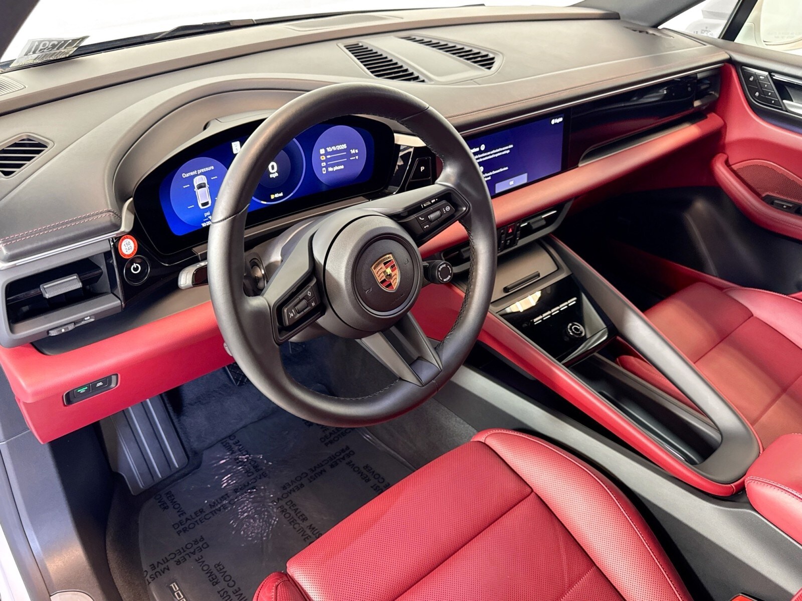 2024 Porsche Macan Electric 4 photo 4