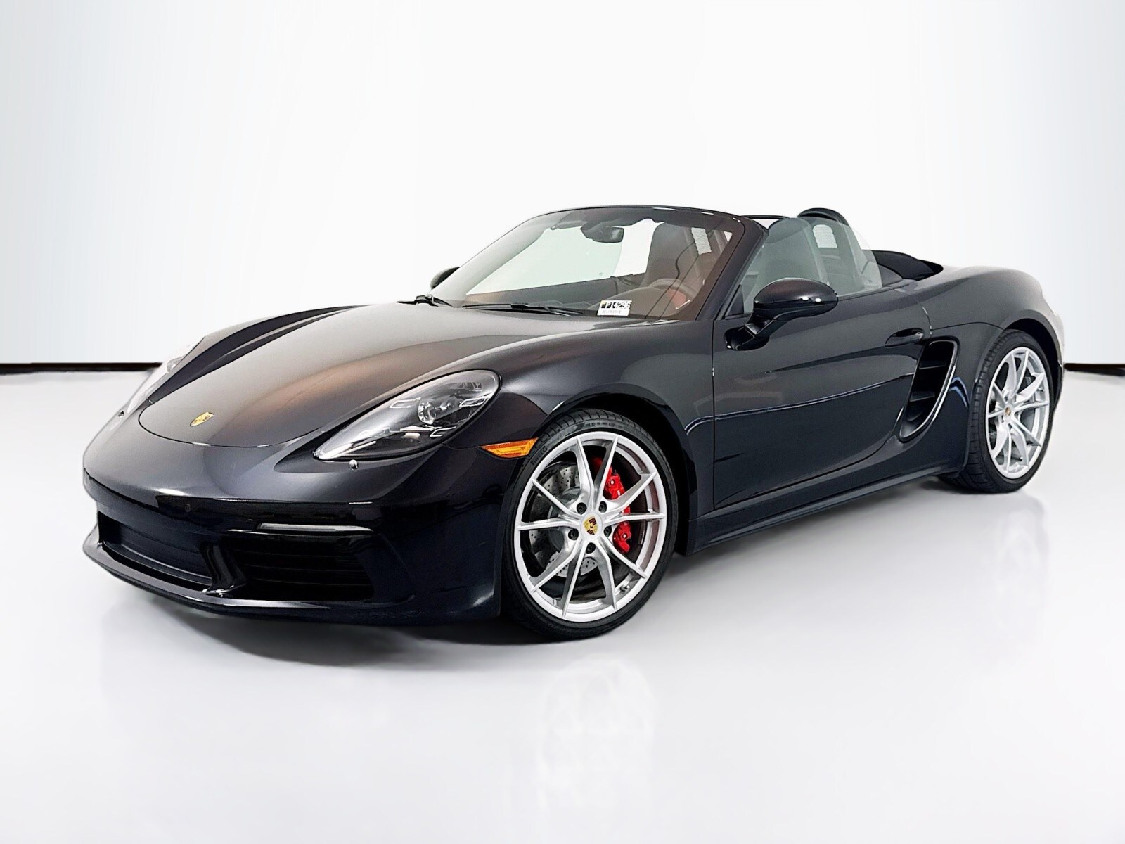 2024 Porsche Boxster S photo 2