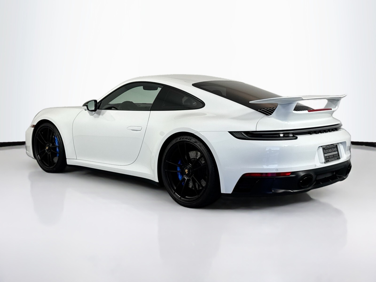 2024 Porsche 911 GTS photo 3