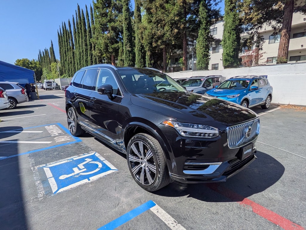 Certified 2024 Volvo XC90 plug-in hybrid T8 Ultimate Bright 7-Seater SUV