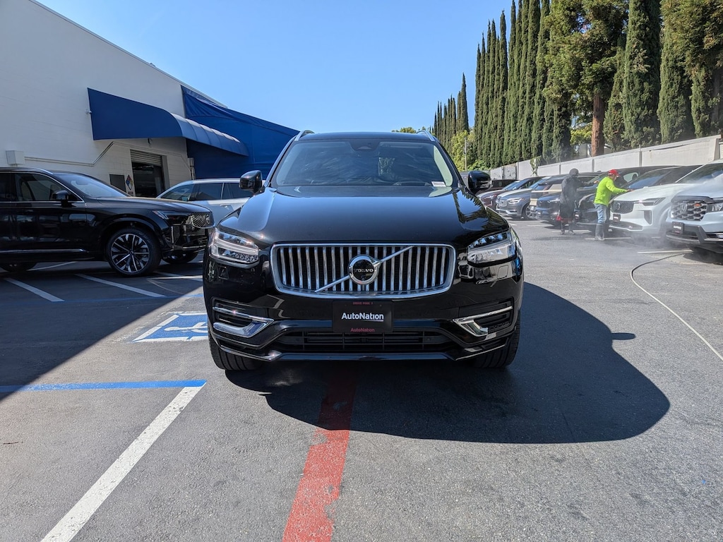Certified 2024 Volvo XC90 plug-in hybrid T8 Ultimate Bright 7-Seater SUV