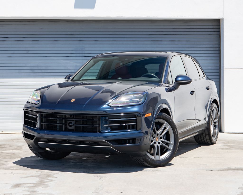 2026 Porsche Cayenne -'s photo