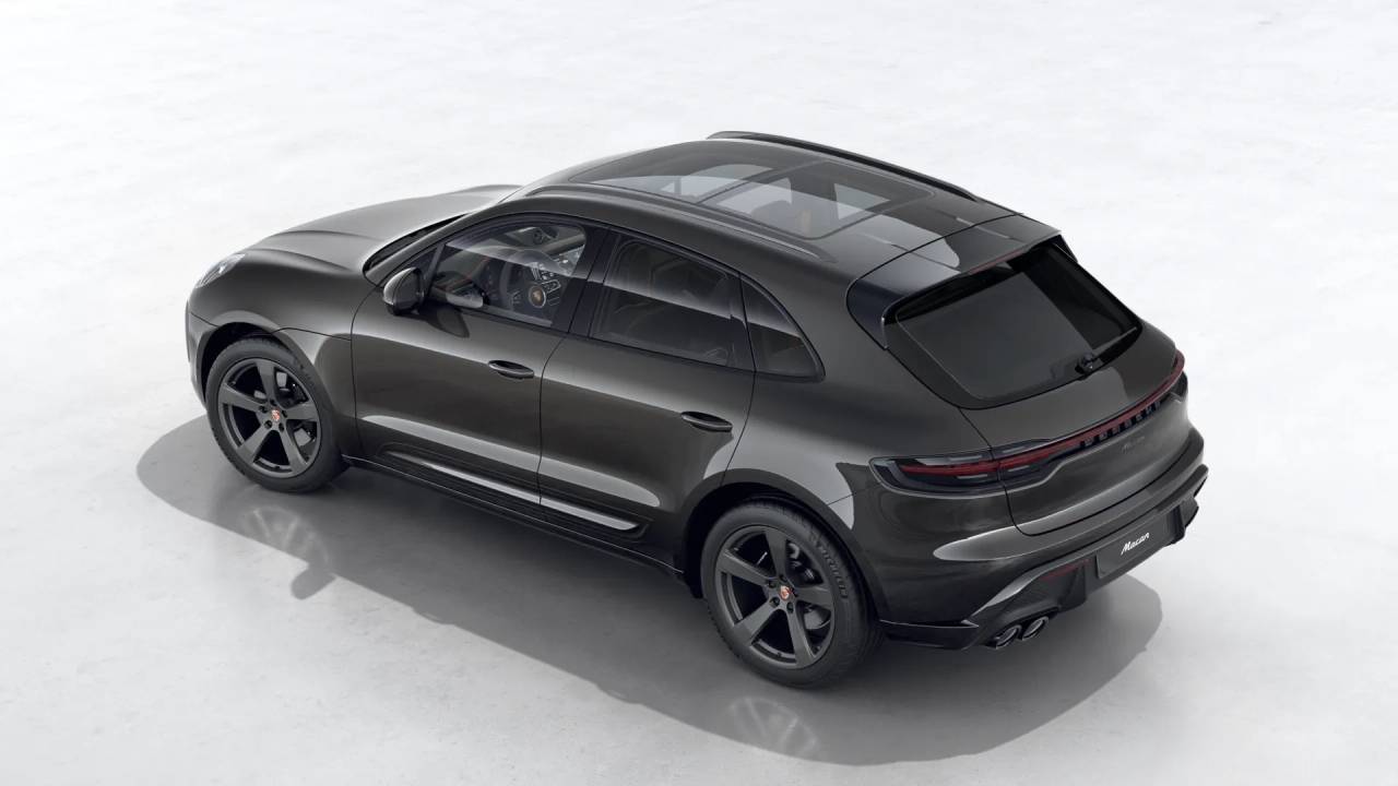 2026 Porsche Macan T photo 3