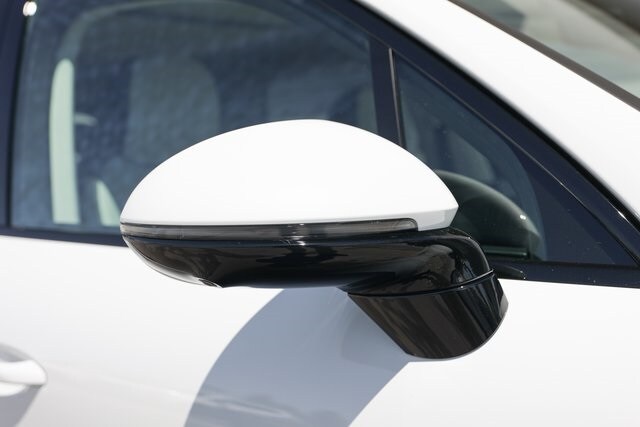 2025 Porsche Cayenne Turbo E-Hybrid - Photo 12