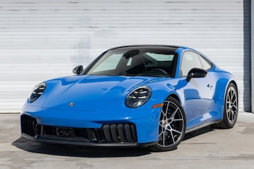 2025 Porsche 911 Carrera 4 GTS Coupe