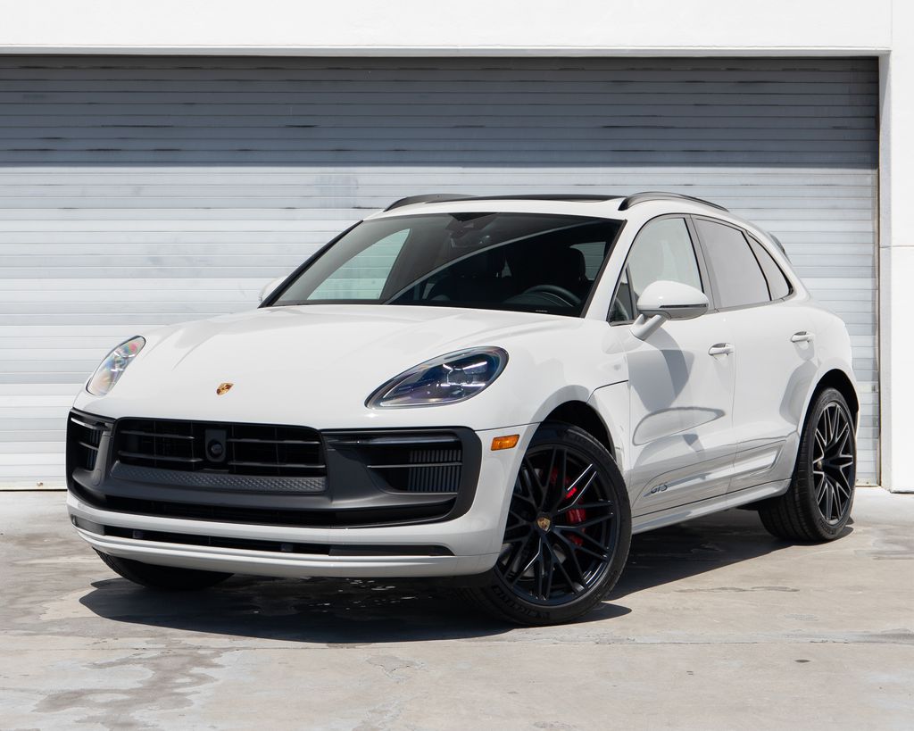 2026 Porsche Macan GTS