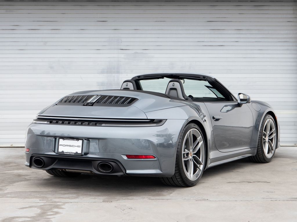 2026 Porsche 911 Carrera T photo 6