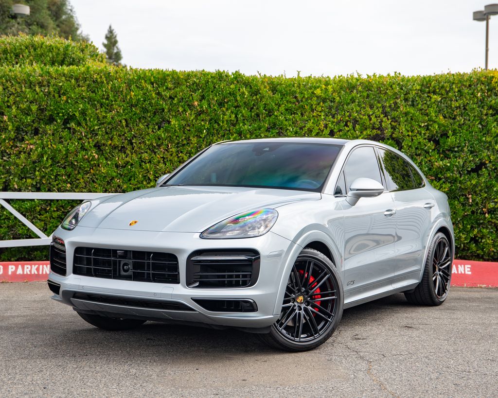 2023 Porsche Cayenne Coup GTS