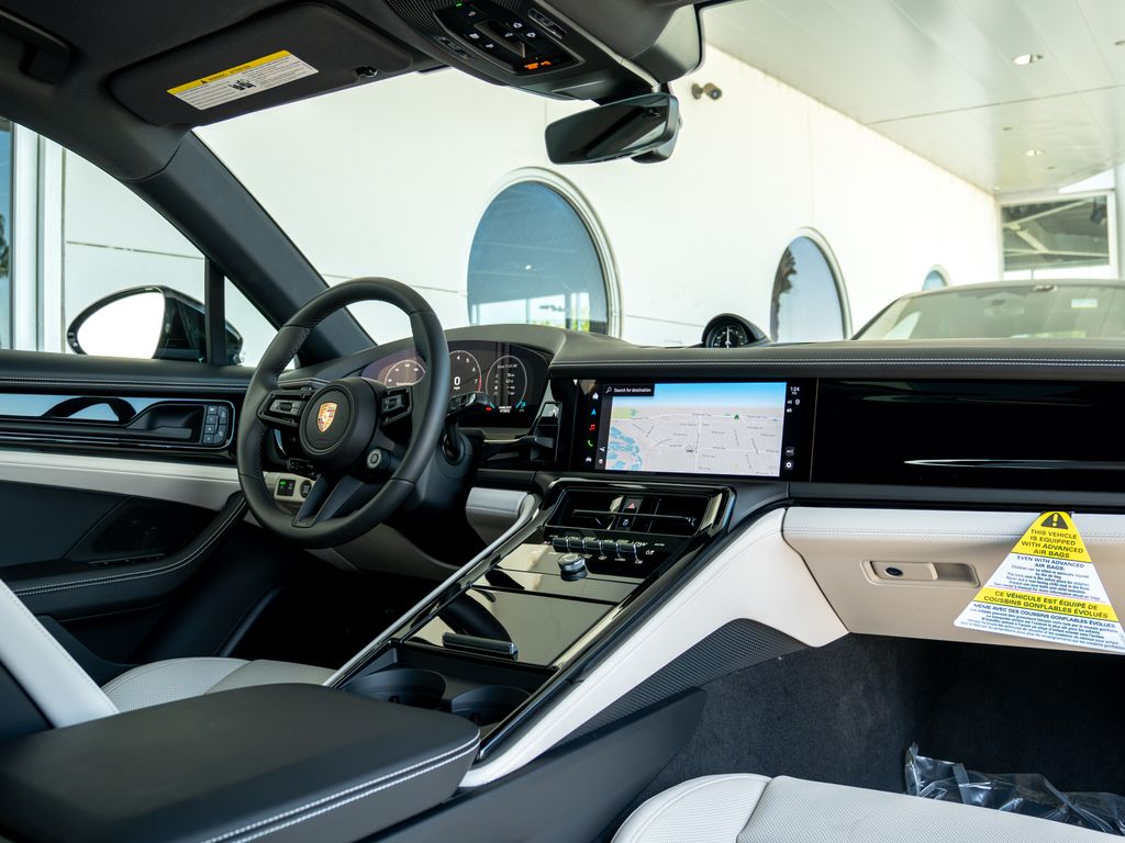 2026 Porsche Panamera 4 E-Hybrid - Photo 20