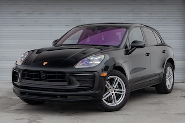2025 Porsche Macan SUV
