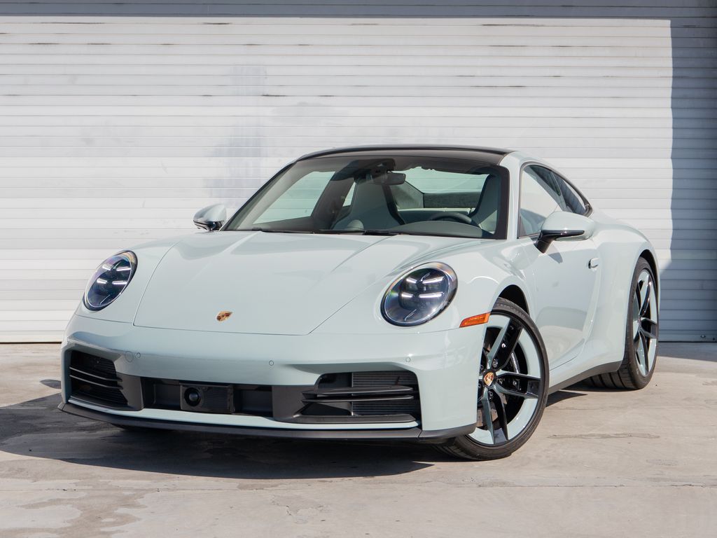 2025 Porsche 911