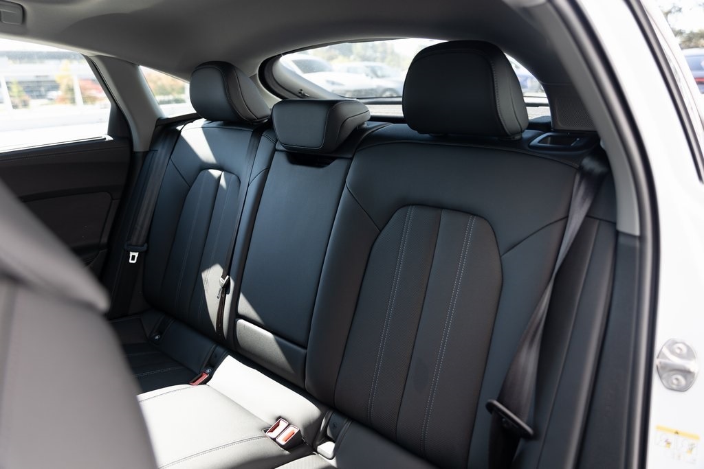 2025 Audi New A5 Premium Plus - Photo 8