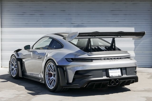 2024 Porsche 911 GT3 RS photo 3