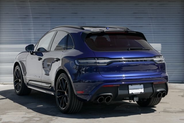 2025 Porsche Macan GTS photo 3