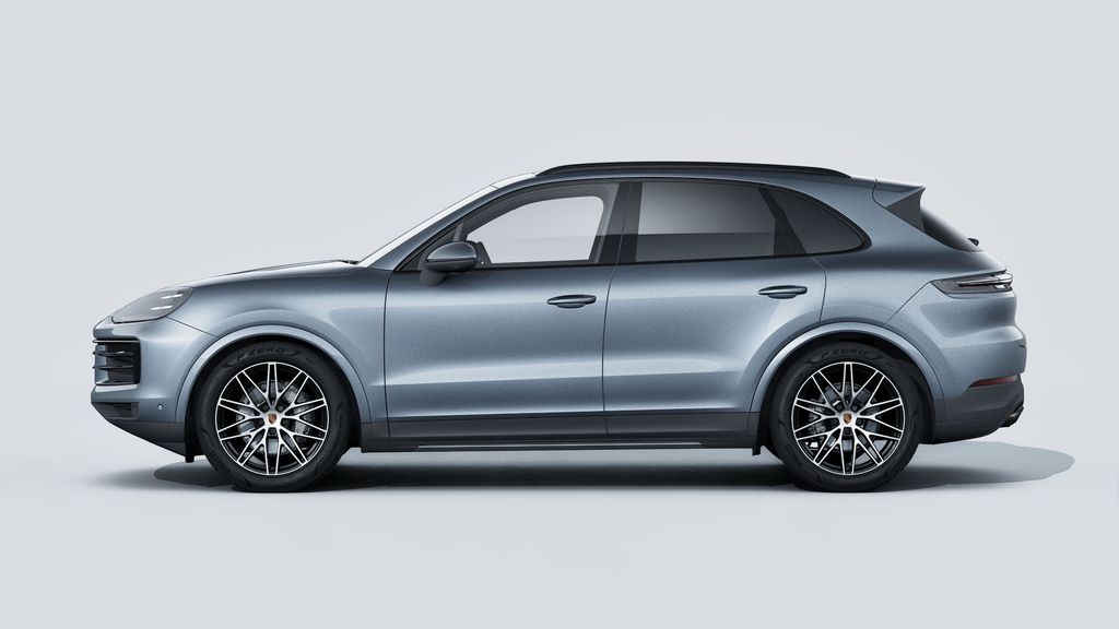 2026 Porsche Cayenne photo 2