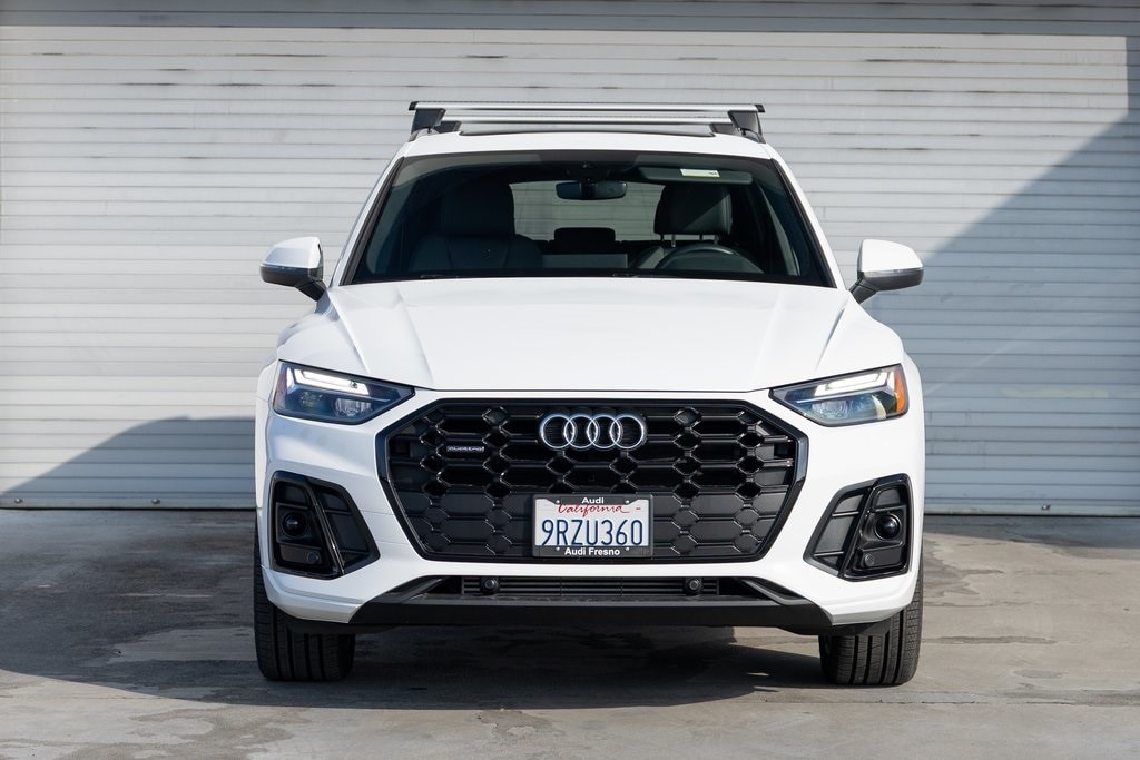 2025 Audi Q5 Premium's photo