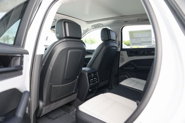 2025 Porsche Cayenne Turbo E-Hybrid - Photo 21