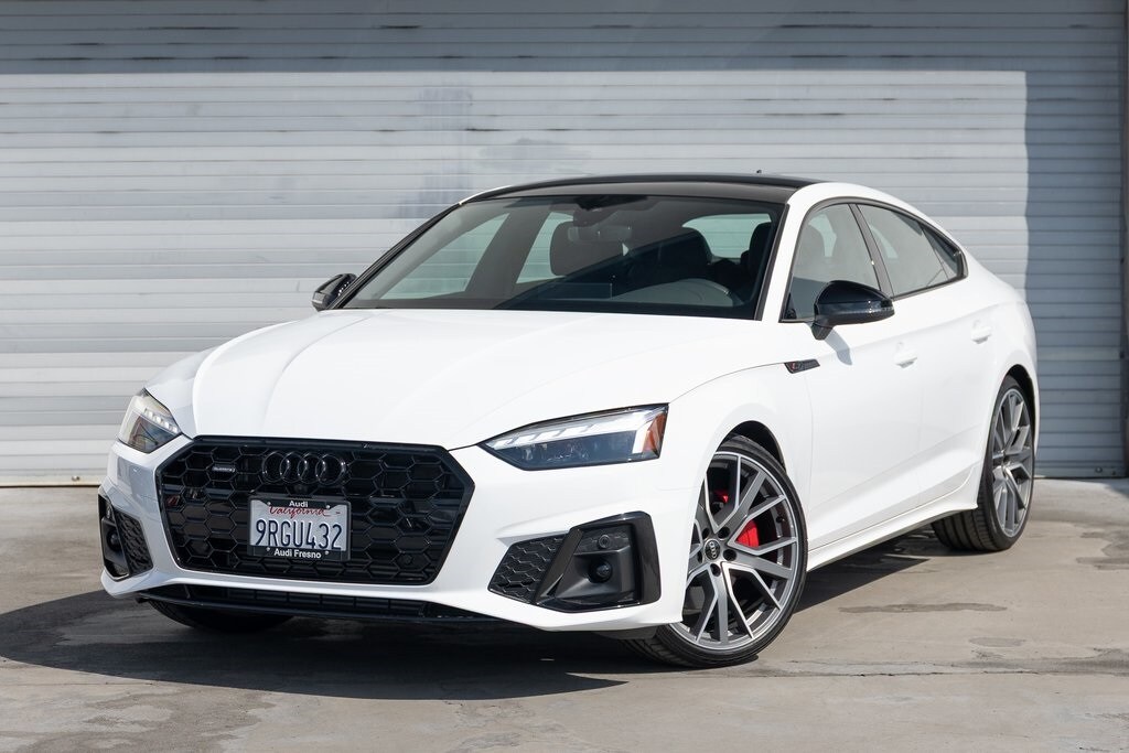 2025 Audi A5 S line Quattro Premium Plus photo 3