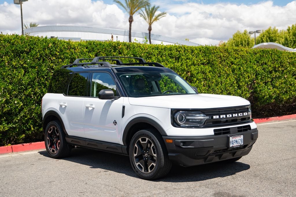 2022 Ford Bronco Sport Outer Banks 4X4's photo