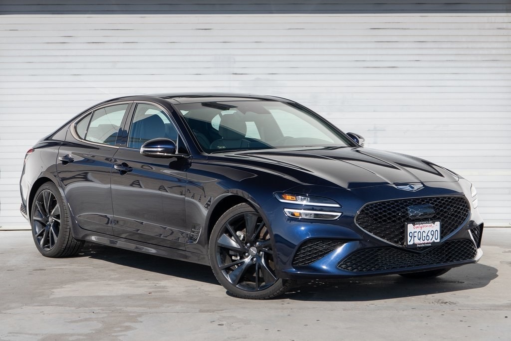 2023 GENESIS G70 Standard