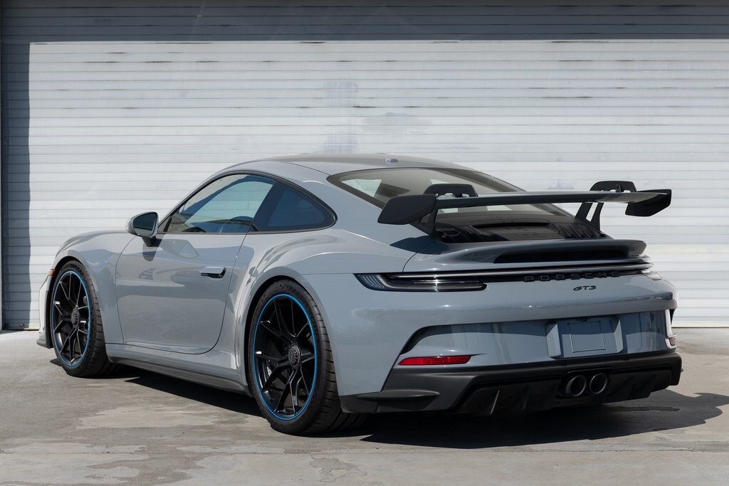 2024 Porsche 911 GT3 photo 3