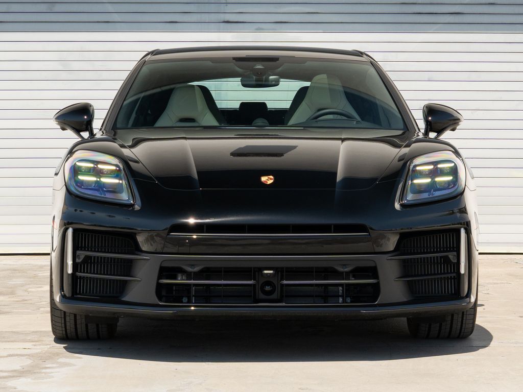 2026 Porsche Panamera 4 E-Hybrid - Photo 28