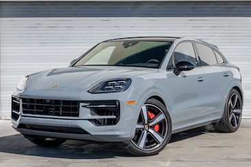 2025 Porsche Cayenne Coupe GTS SUV