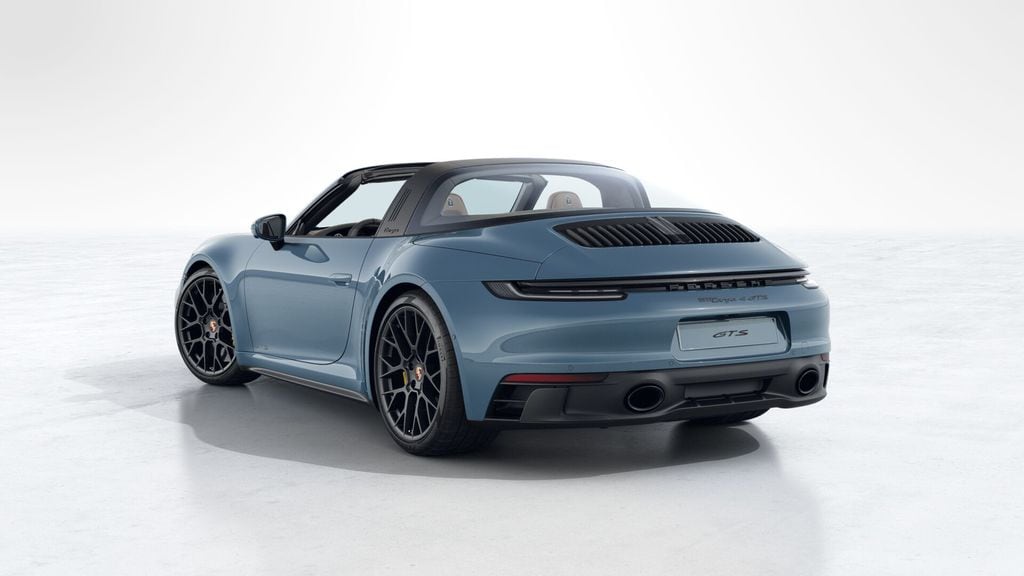 2024 Porsche 911 Targa 4 GTS photo 3