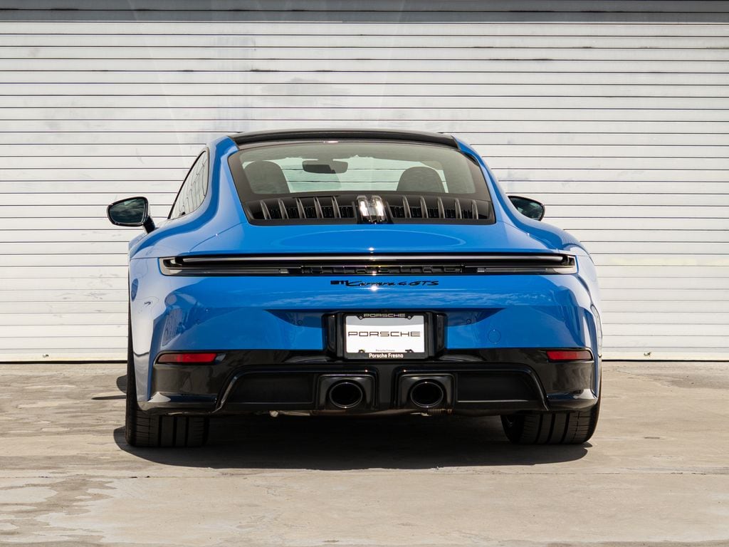 2025 Porsche 911 GTS - Photo 31