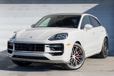 2025 Porsche Cayenne Coupe GTS SUV