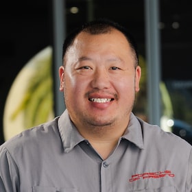 Staff member Lao Moua from ID_f0bb55