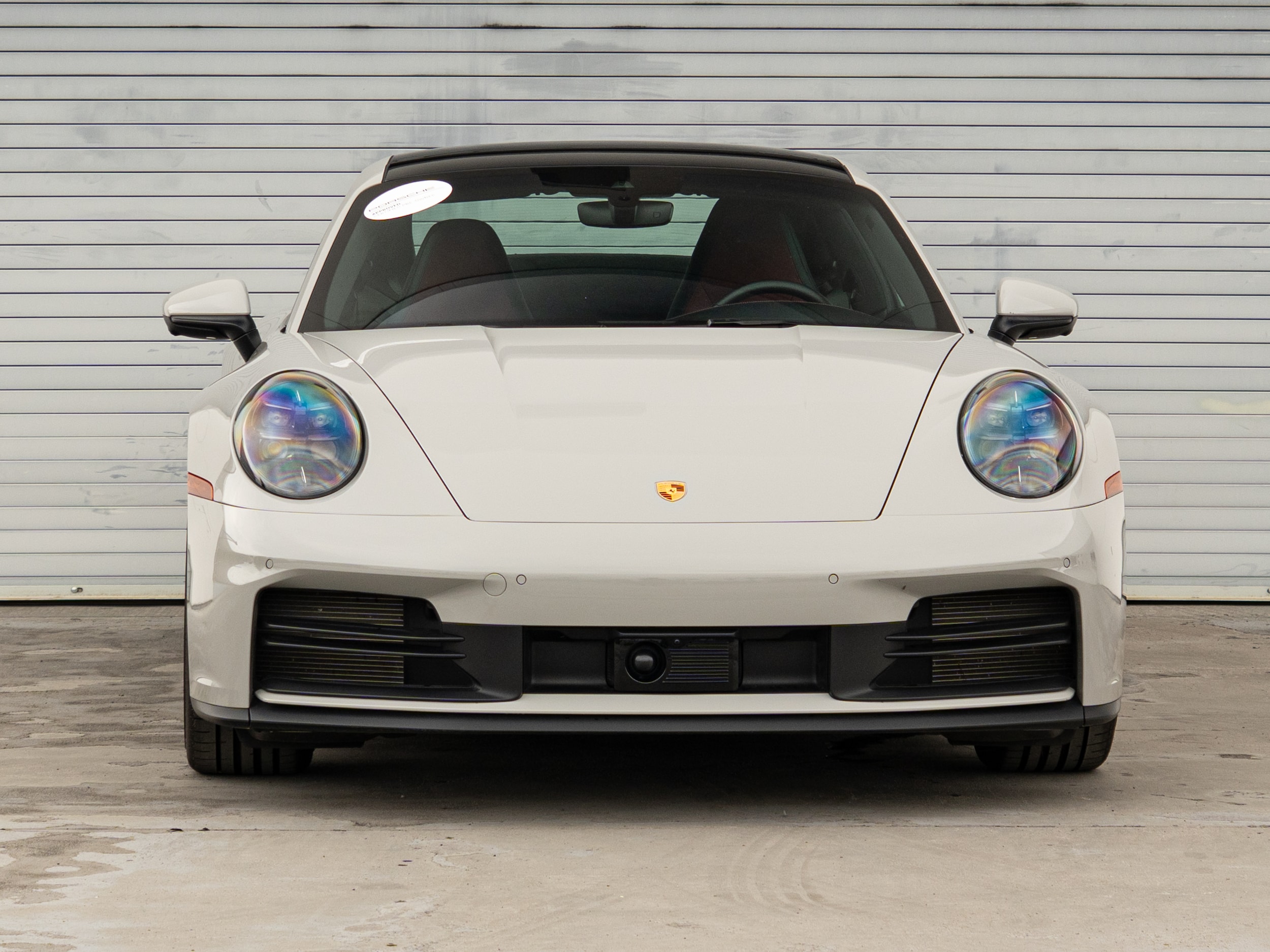 2025 Porsche 911 - Photo 27