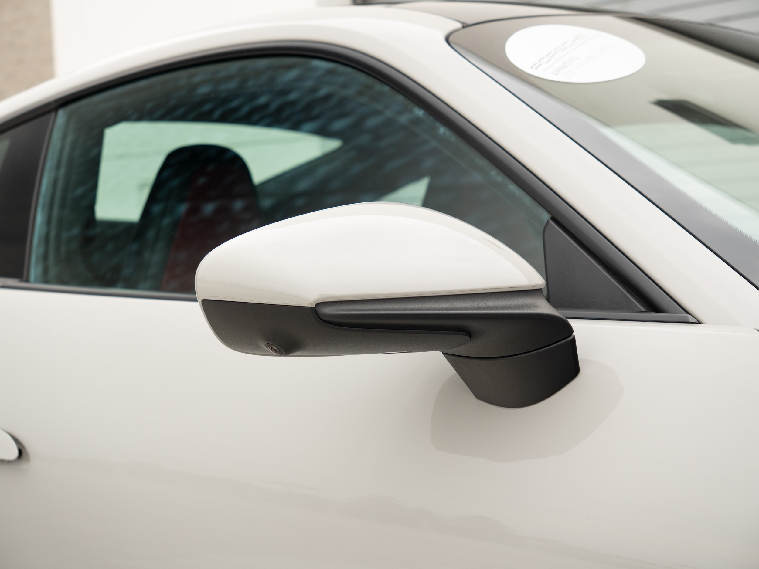 2025 Porsche 911 - Photo 23