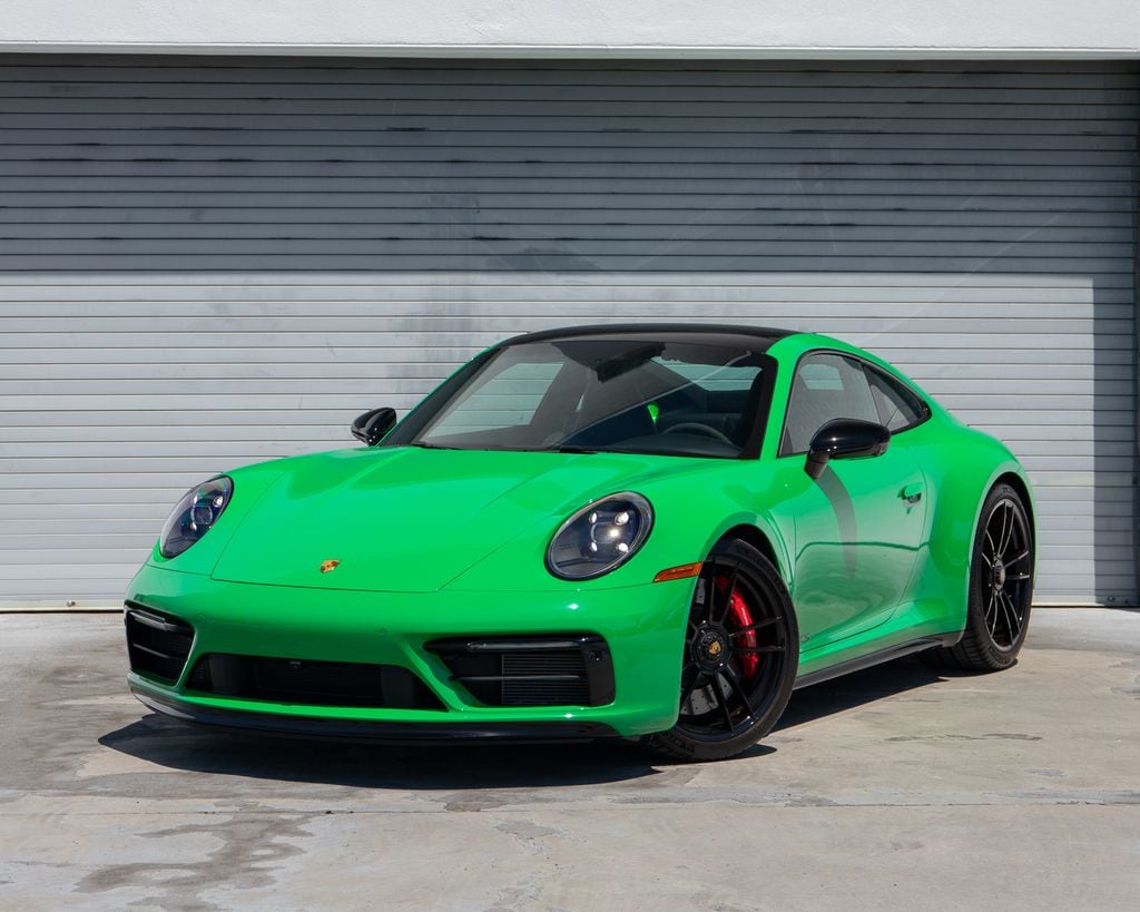 2022 Porsche 911 Carrera 4 GTS Coupe's photo