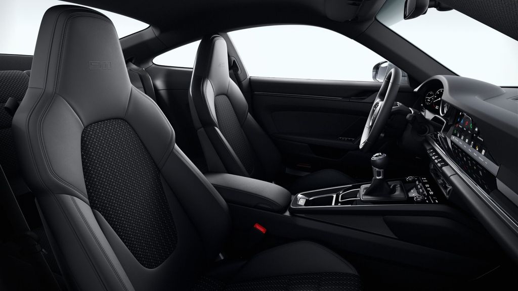 2024 Porsche 911 Carrera T photo 5