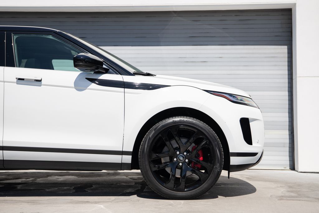 2022 Land Rover Range Rover Evoque S photo 5